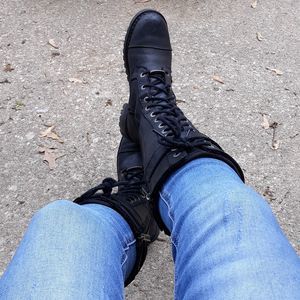 Meet your Posher, Lori